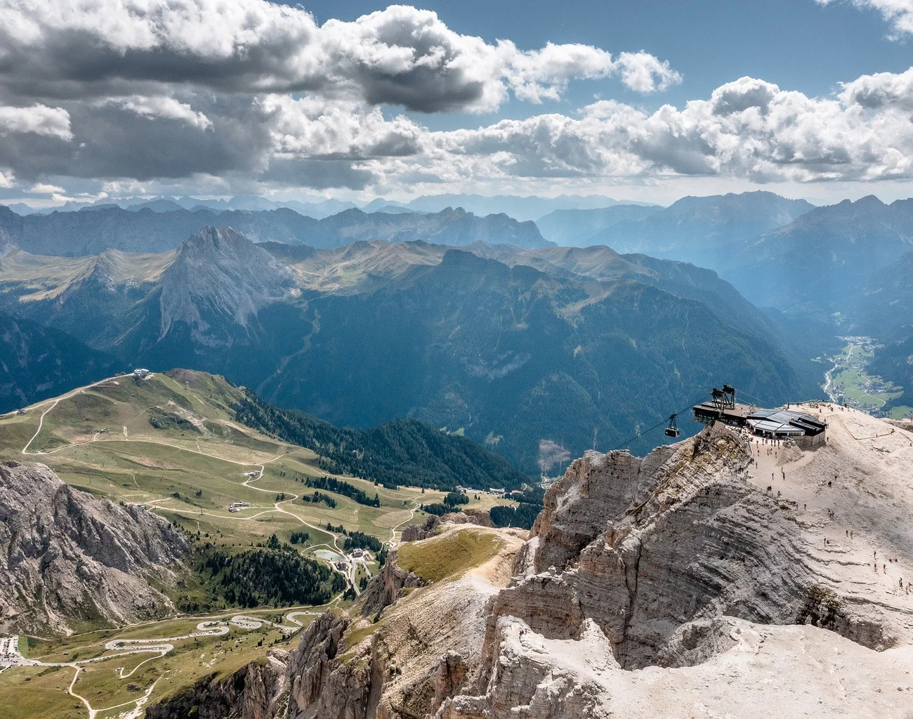 Sass Pordoi 2950m - Vista panoramica Dolomiti